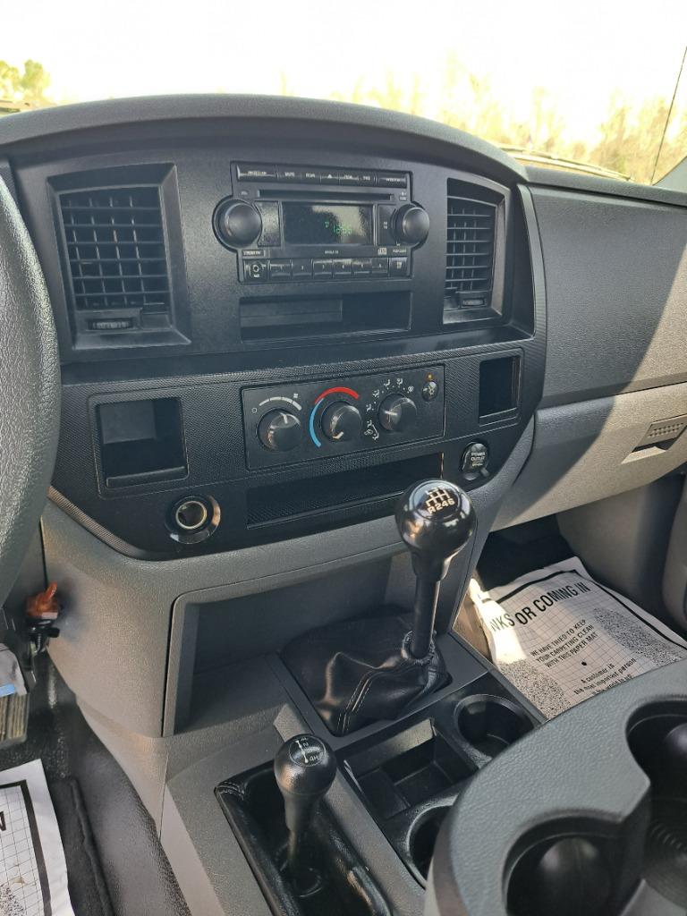 2006 Dodge Ram 2500 Pickup SLT - Photo 20