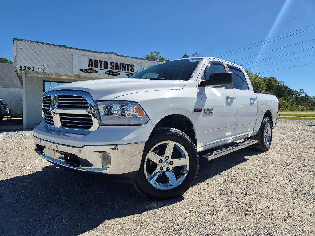 2015 RAM 1500 Pickup