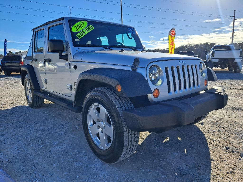 2007 Jeep Wrangler Unlimited X photo 3