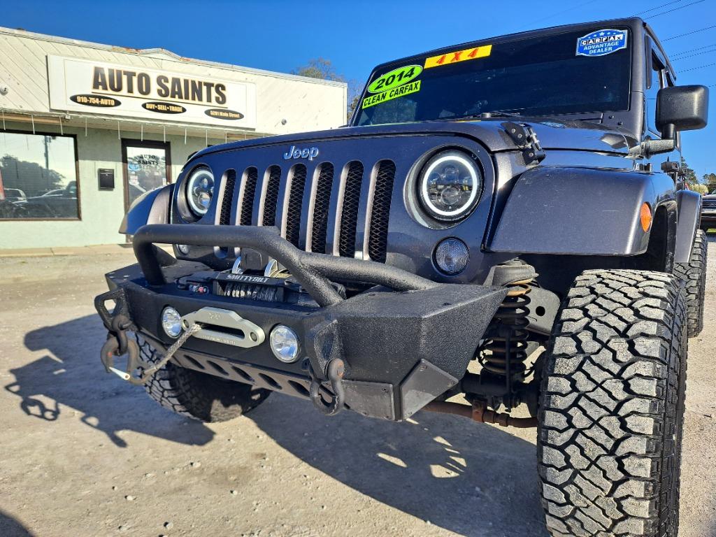 2014 Jeep Wrangler Unlimited Sahara - Photo 19