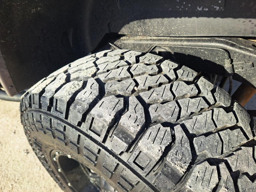 2014 Jeep Wrangler Unlimited Sahara - Photo 8